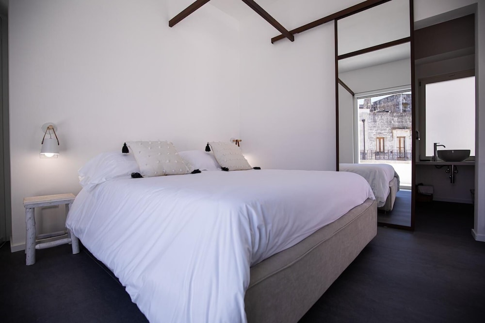 Room, 1 Bedroom photo 2