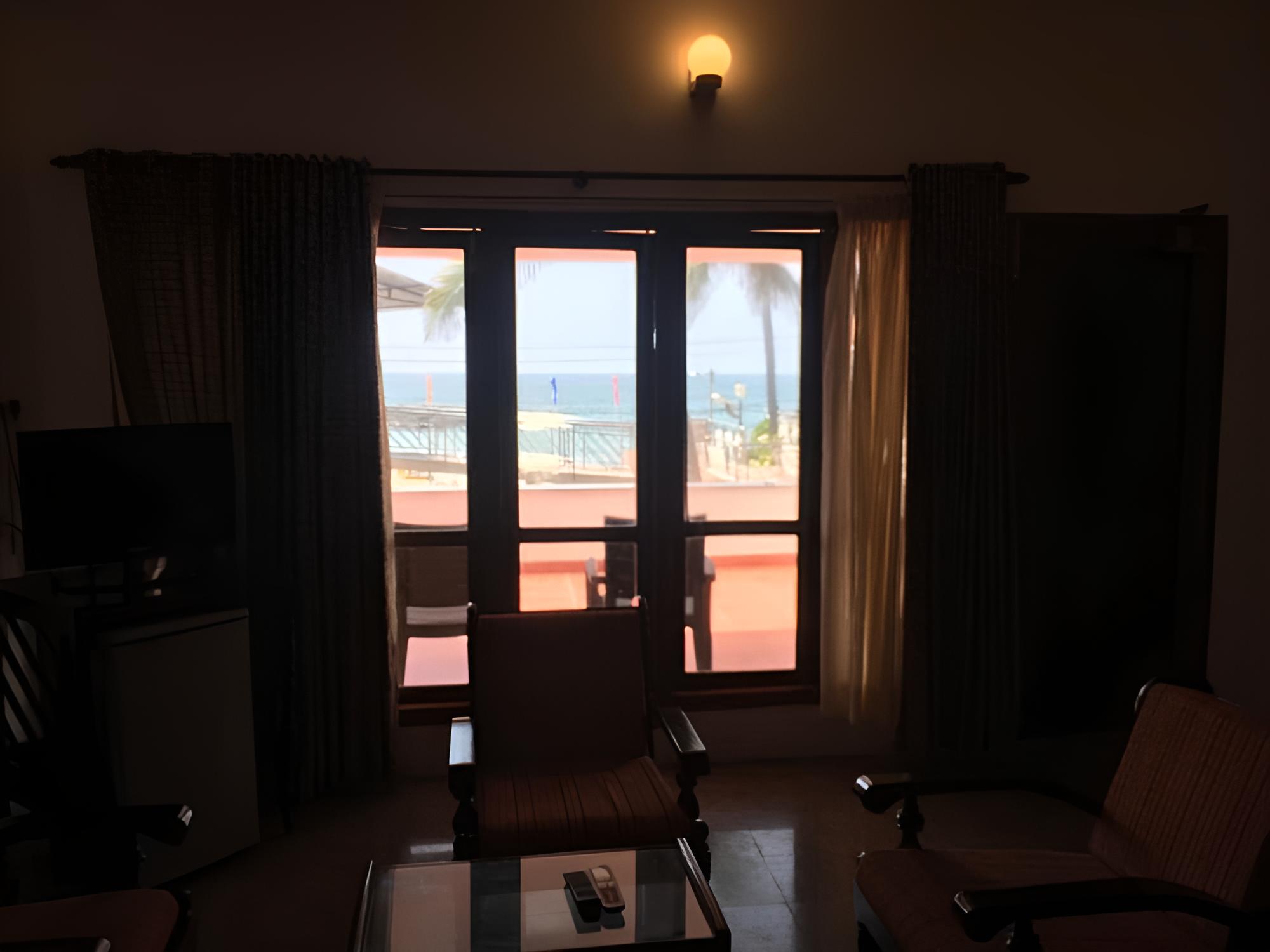 Deluxe Double Room - Photo 10