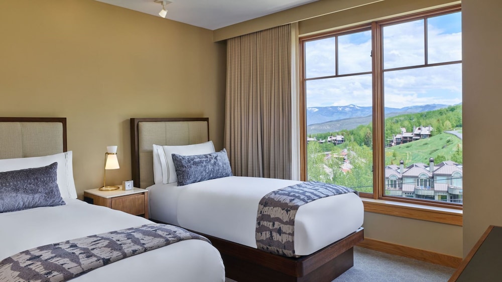 Pinnacle Two Bedroom Residence, King/Two Twin - Photo 4