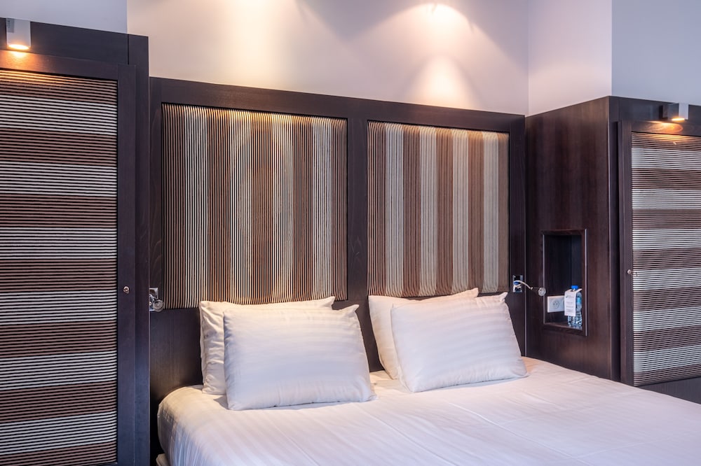 Hôtel Casimir bedroom photo
