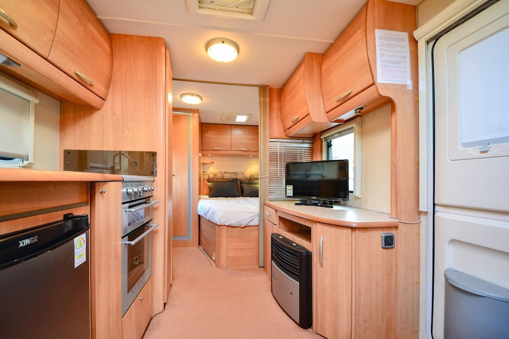 Basic Room, 1 Bedroom (Caravan 6) photo 1