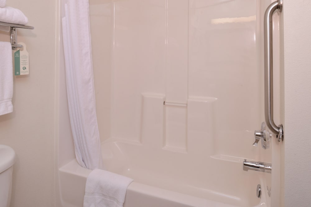 Suite, Multiple Beds - Photo 6