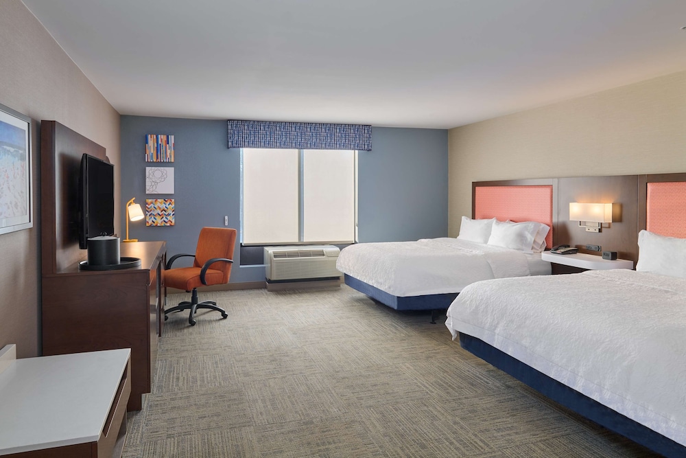 Room, 2 Double Beds, Accessible - Photo 2