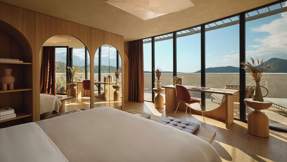 Panoramic Suite