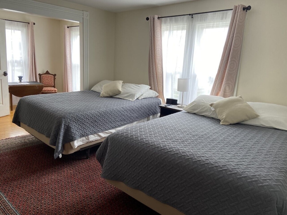 Unit 20 (Second Floor) photo 1