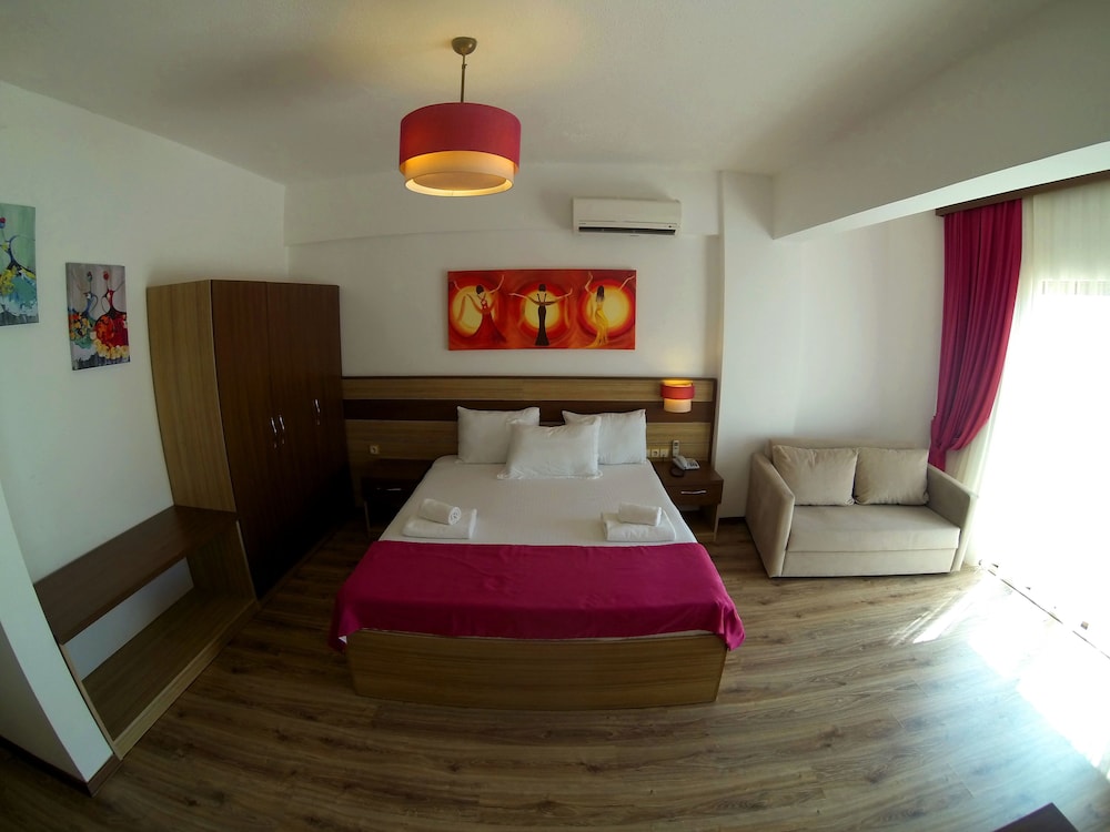Standard Room, 1 Bedroom photo 2