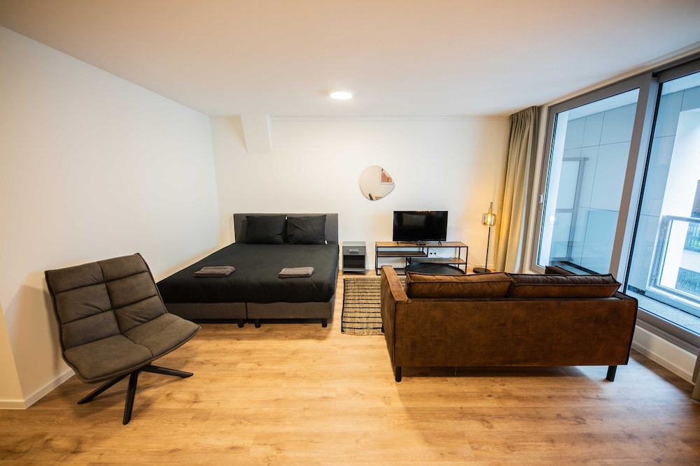 Apartment photo 3