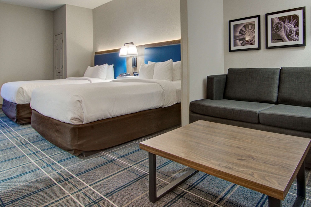 Suite, Multiple Beds, Non Smoking