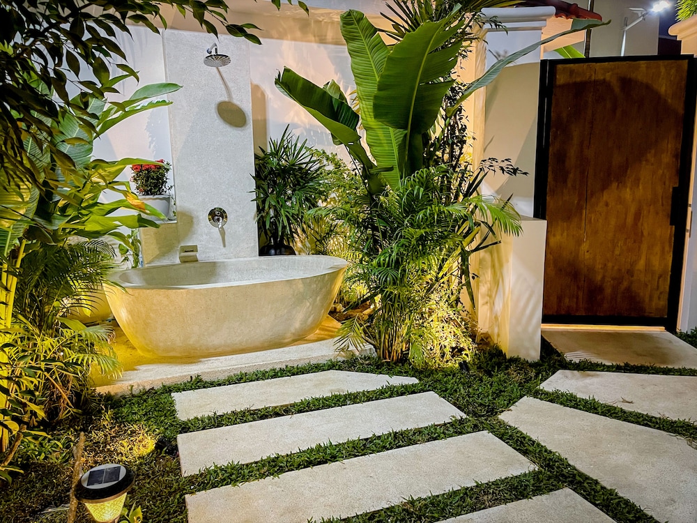 Private Villa Suite photo 3