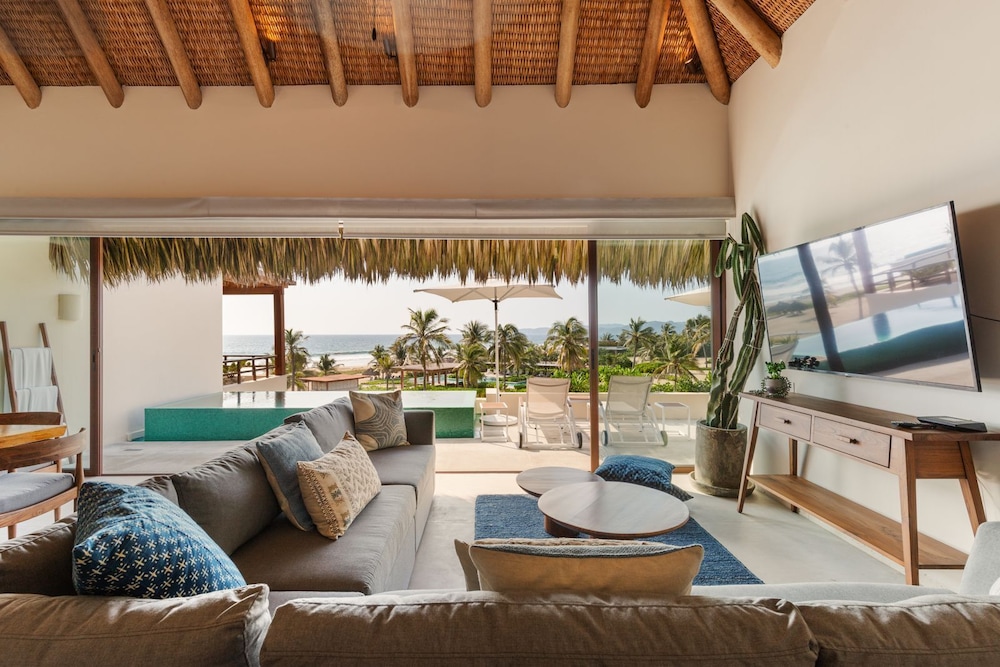 Penthouse, 4 Bedrooms, Ocean View (3 Bedroom)