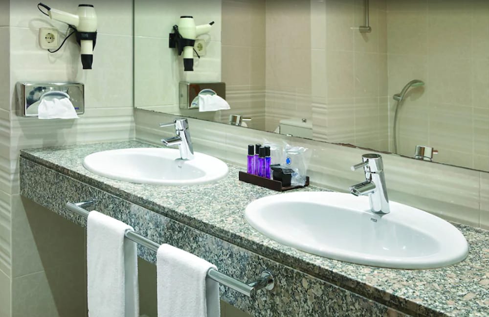 Junior Suite - Photo 9