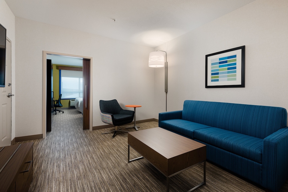 Standard Room, 1 King Bed with Sofa bed