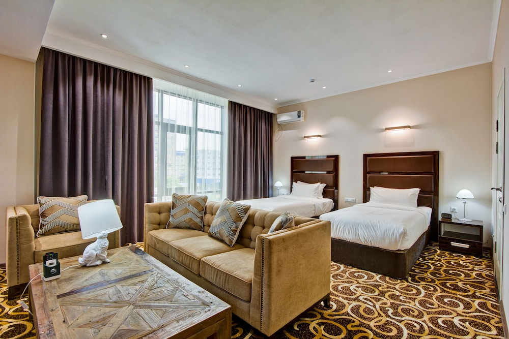 Deluxe Twin Room, Bathtub photo 2