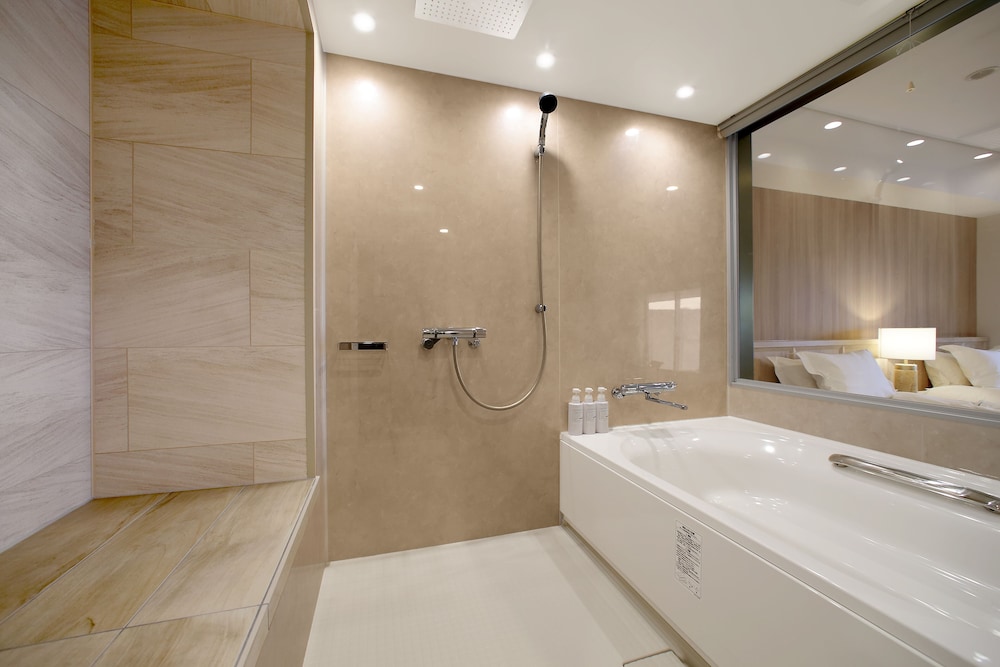 Junior Suite West View, Non Smoking - Photo 6