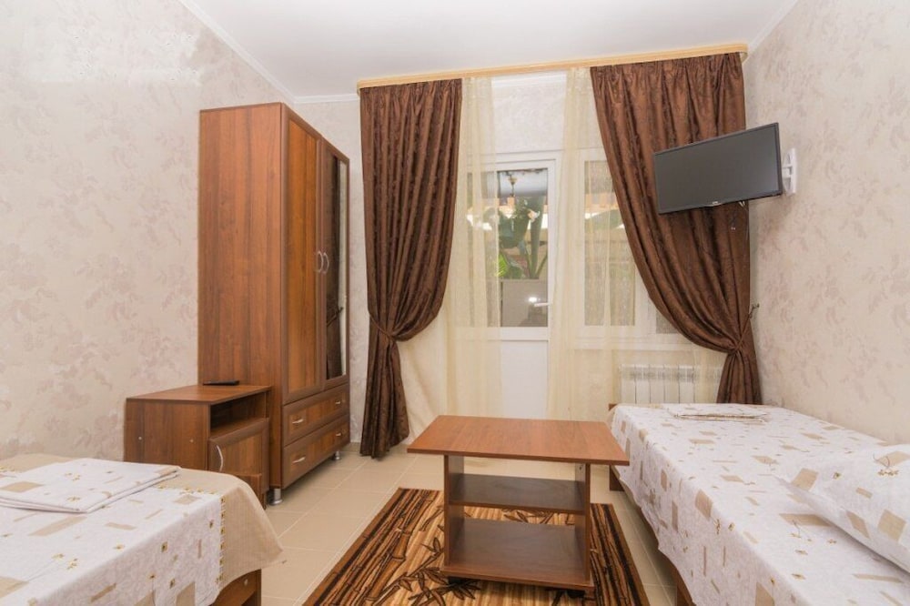 Economy Double Room photo 1