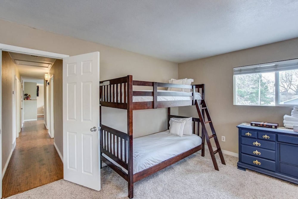 House (4 Bedrooms) photo 3