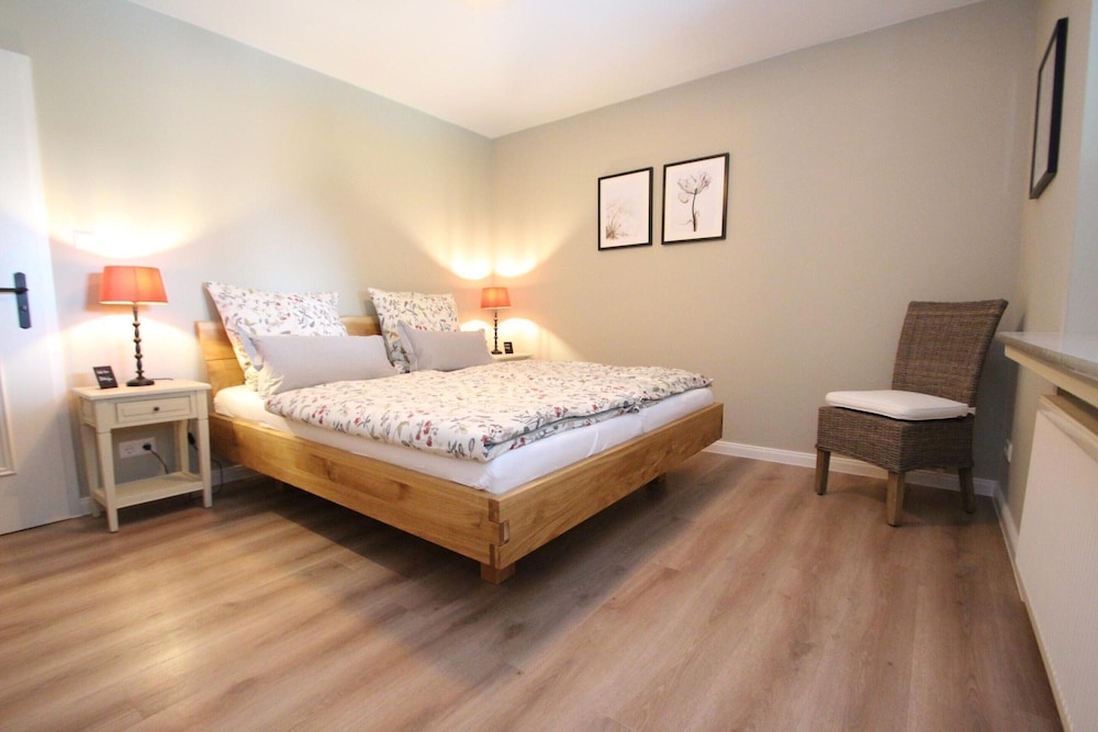 Apartment photo 3