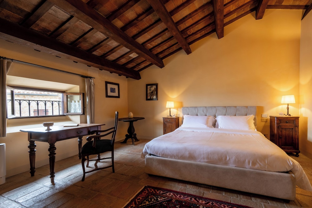 Superior Double Room - Photo 18