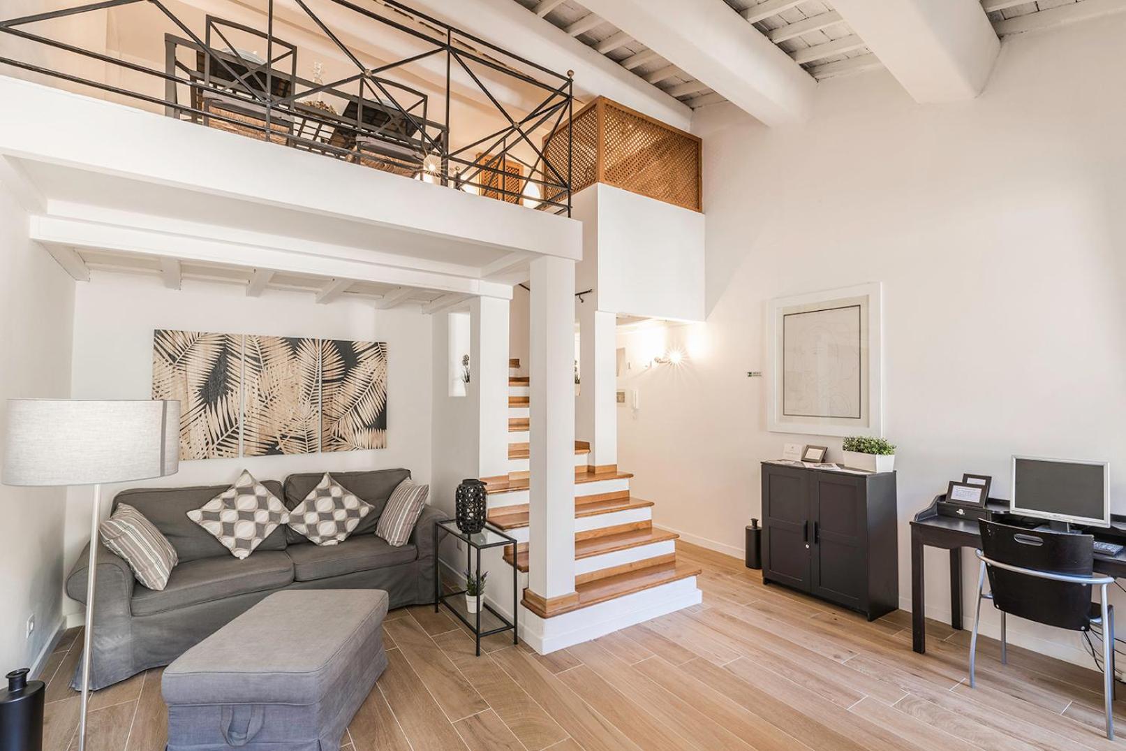 One-Bedroom Apartment - Split Level