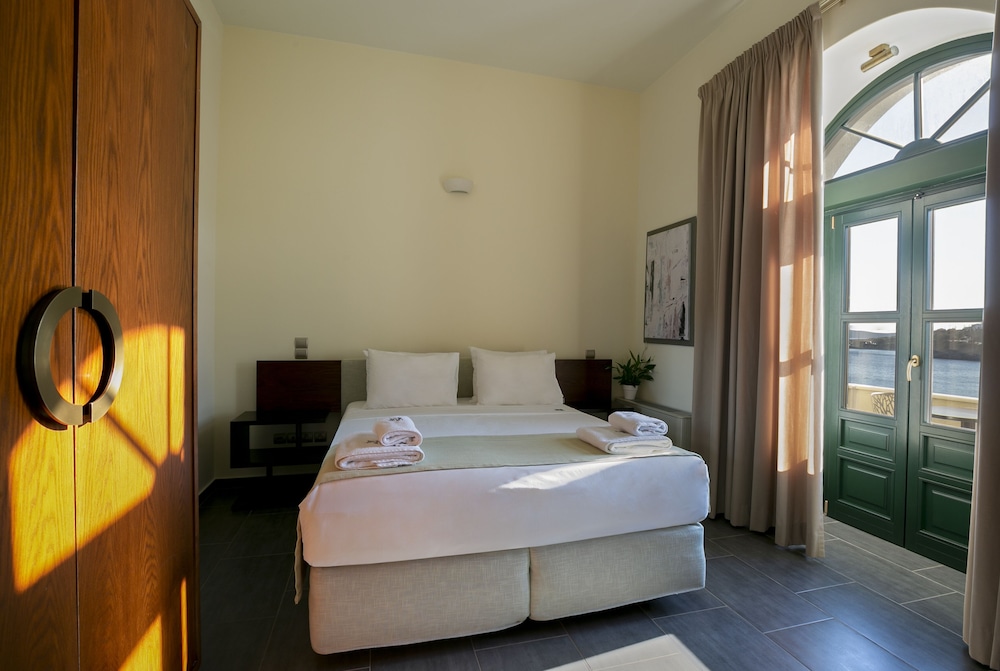 Executive Suite, Balcony, Sea View photo 1
