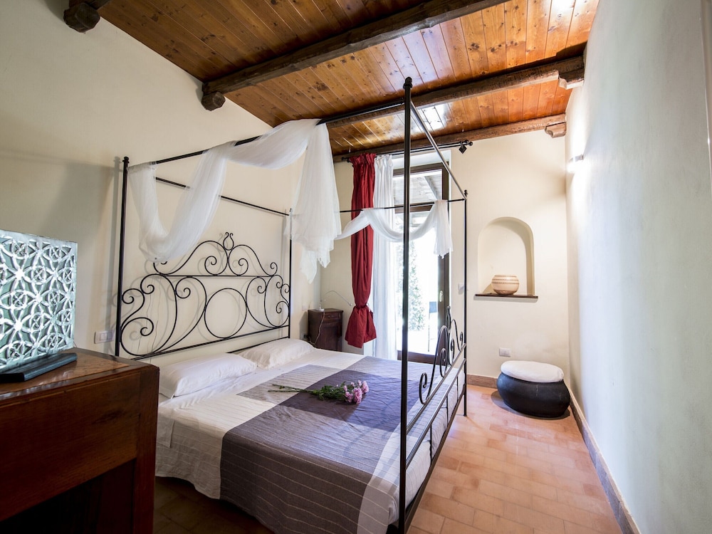 Luxury Apartment, 2 Bedrooms photo 2