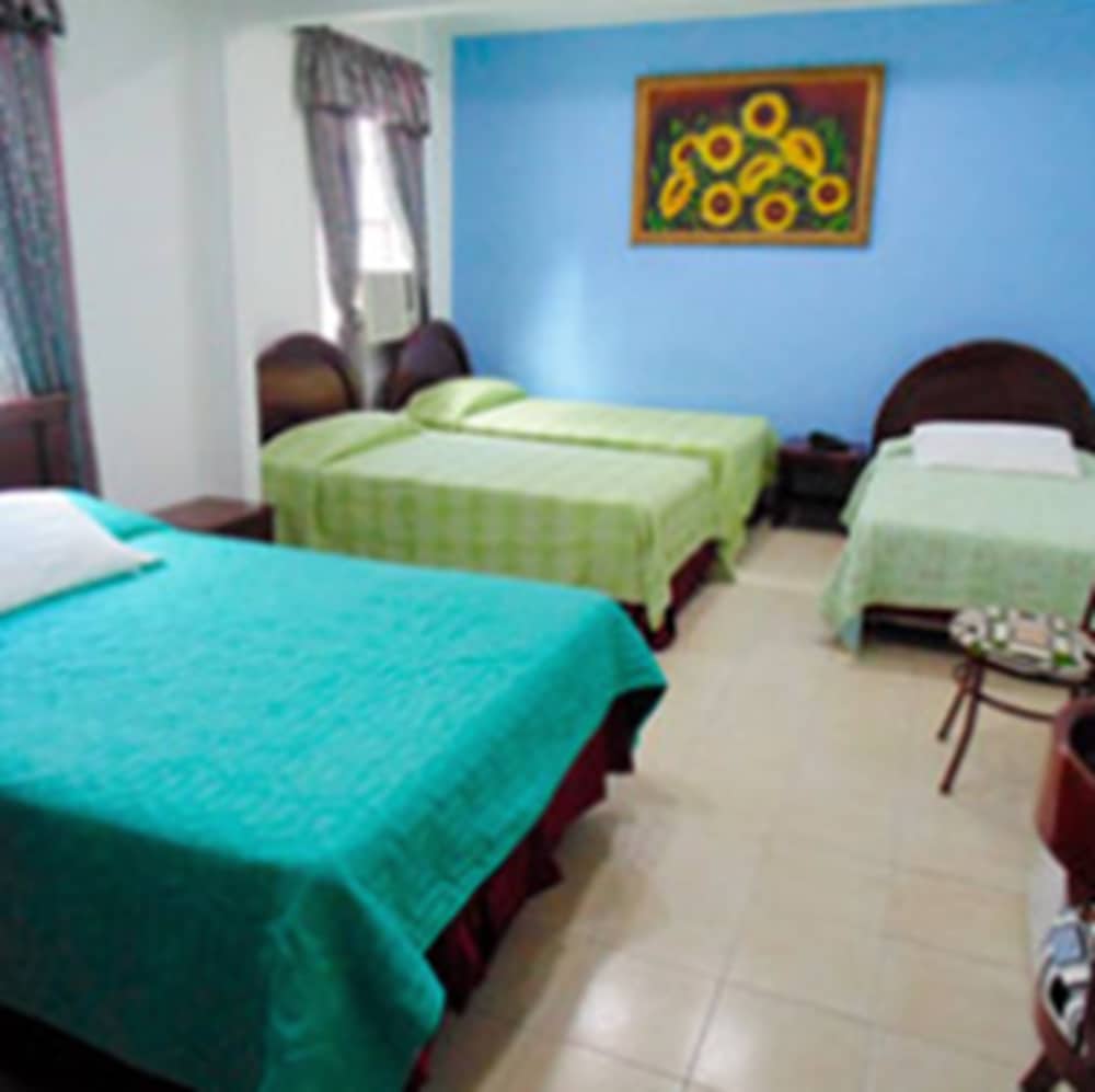Quadruple Room, 1 Bedroom, Private Bathroom