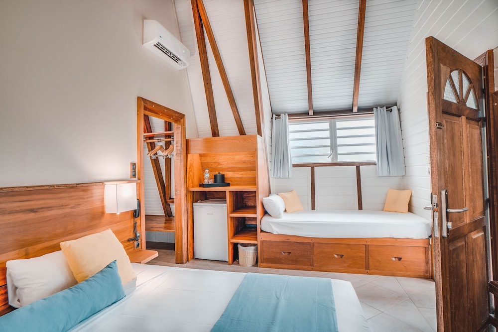 Bungalow Triple Vue Sur Jardin - Lit Double + Lit Simple