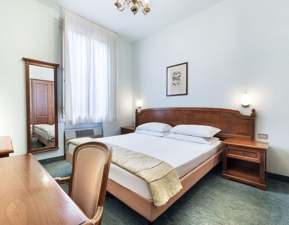 Comfort Double or Twin Room photo 1