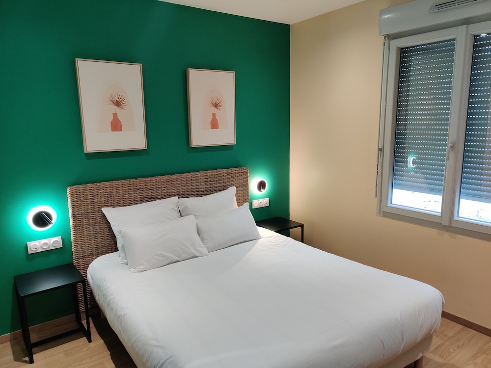 Classic Double or Twin Room - Photo 4