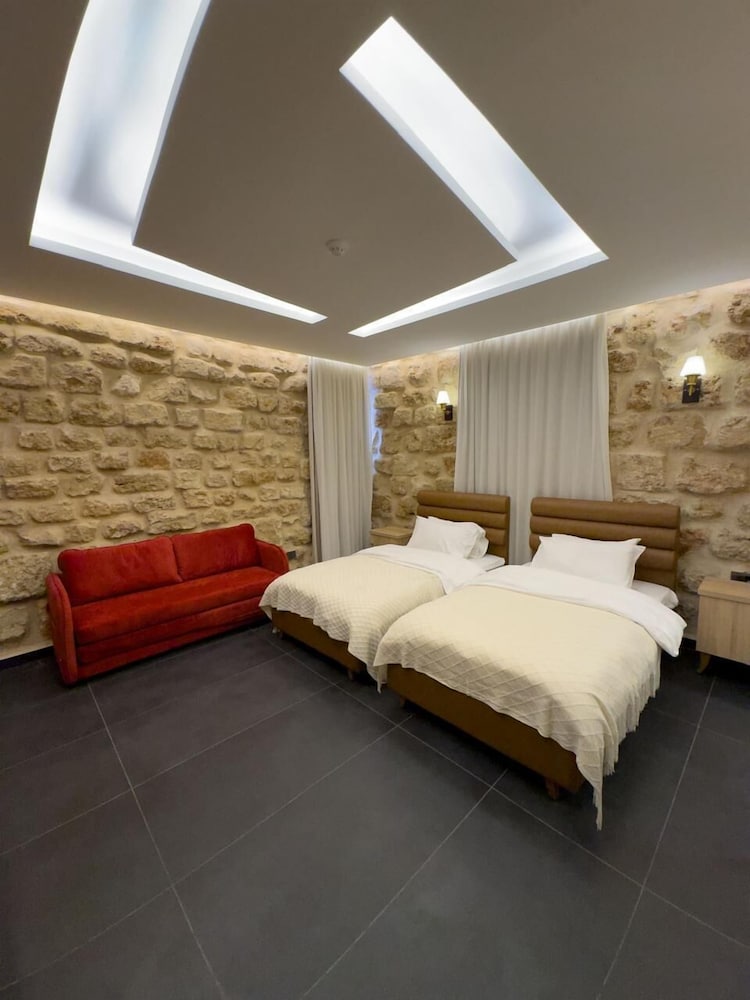 Comfort Room photo 2