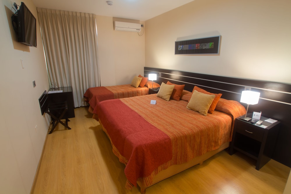 Triple Room (Master)
