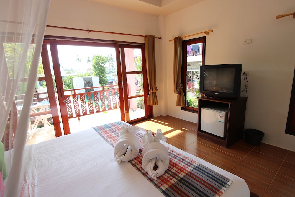 Luxury Bungalow photo 2