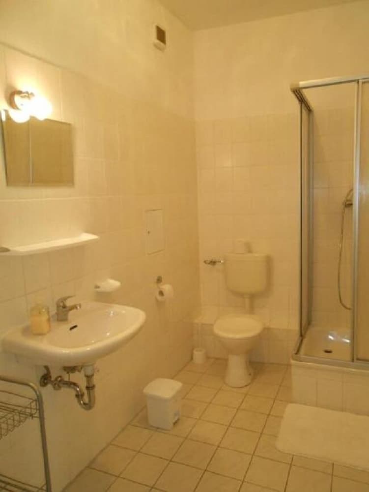 Single Room, 1 Twin Bed, Non Smoking photo 3