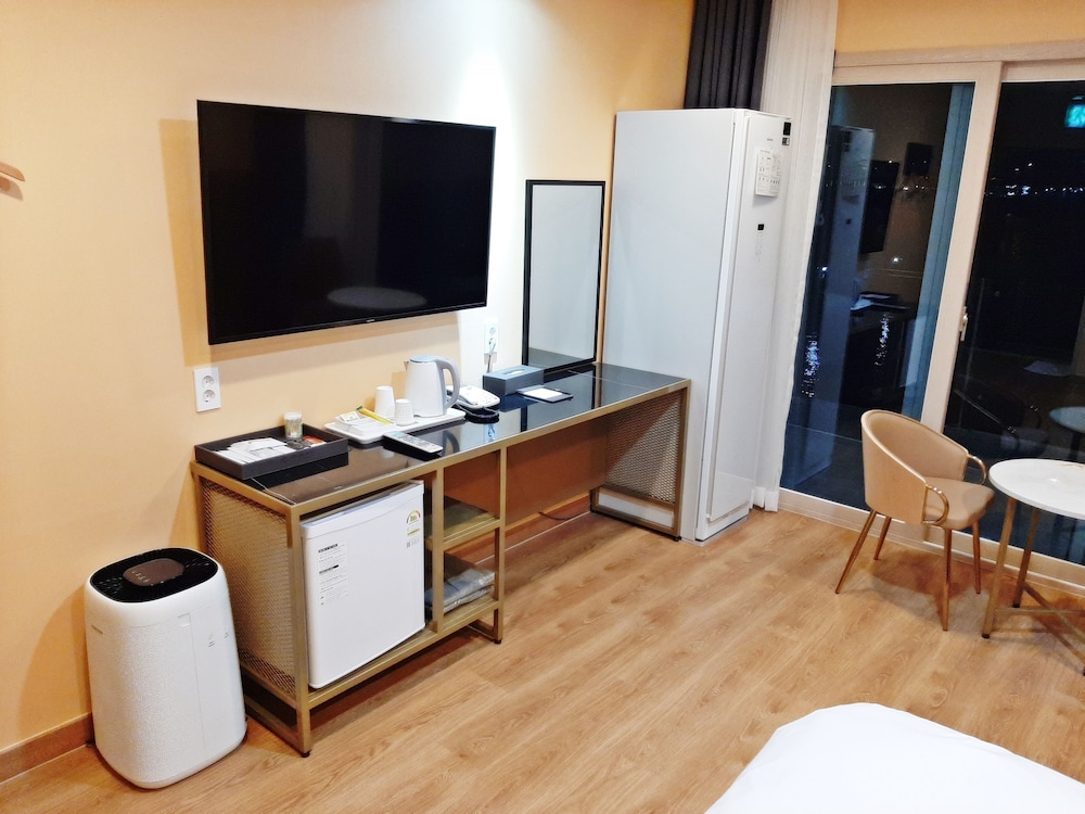 Family Twin Room, Sea View - Photo 2