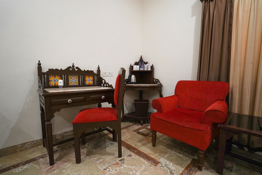 Deluxe Room, Garden View photo 3