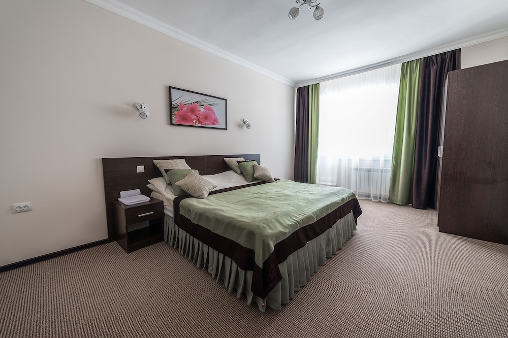Suite, 1 Bedroom photo 1
