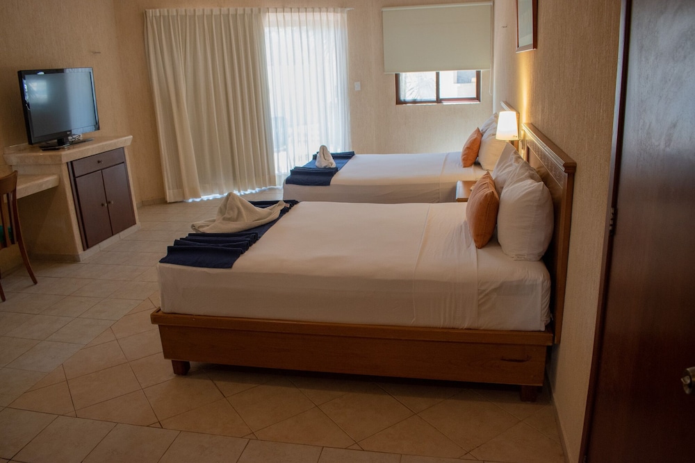 Family Double Room, Kitchenette photo 2