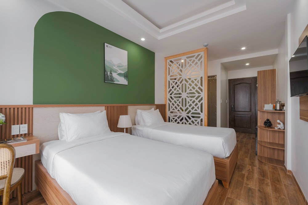 Executive Double or Twin Room, City View - Photo 2