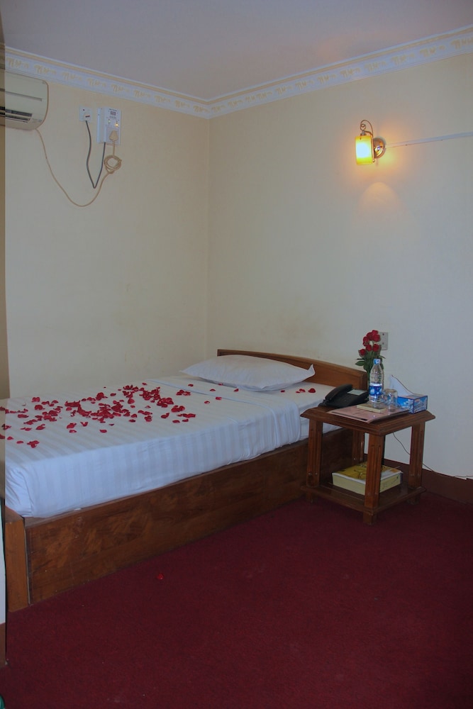 Standard Single Room photo 2