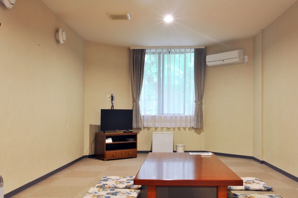 Room with Futon, Smoking (minimum three people use) photo 1