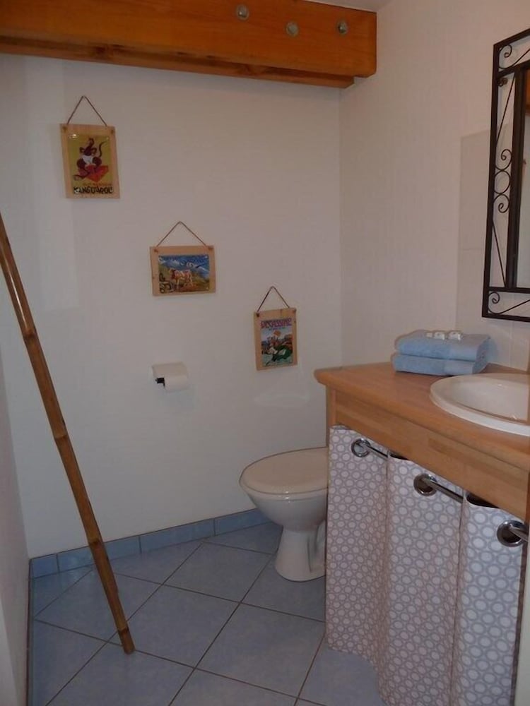 Standard Double Room, Private Bathroom, Garden View (GRAIN D'ORGE) photo 3
