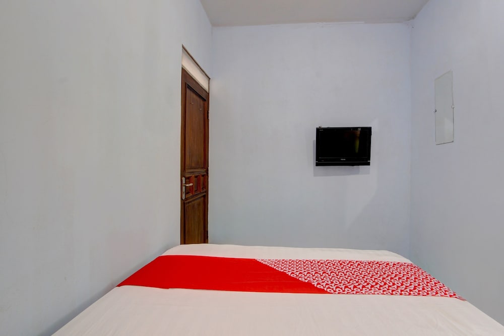 Economy Double Room photo 3