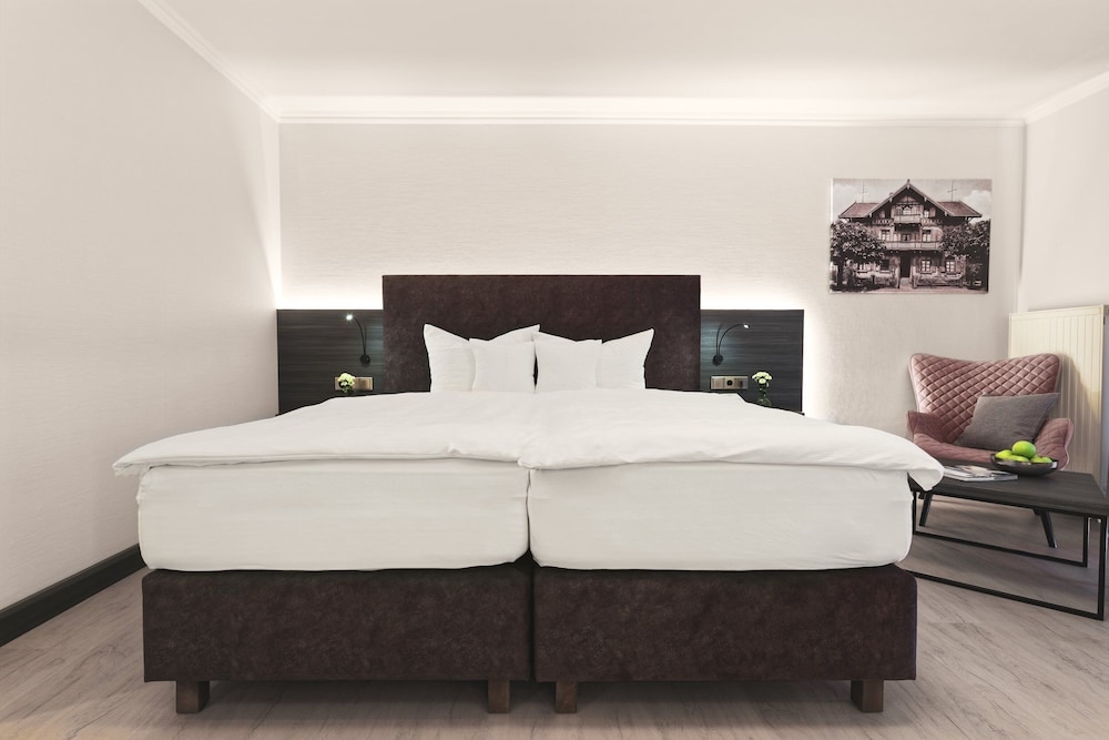 Standard Double Room, Non Smoking - Photo 3