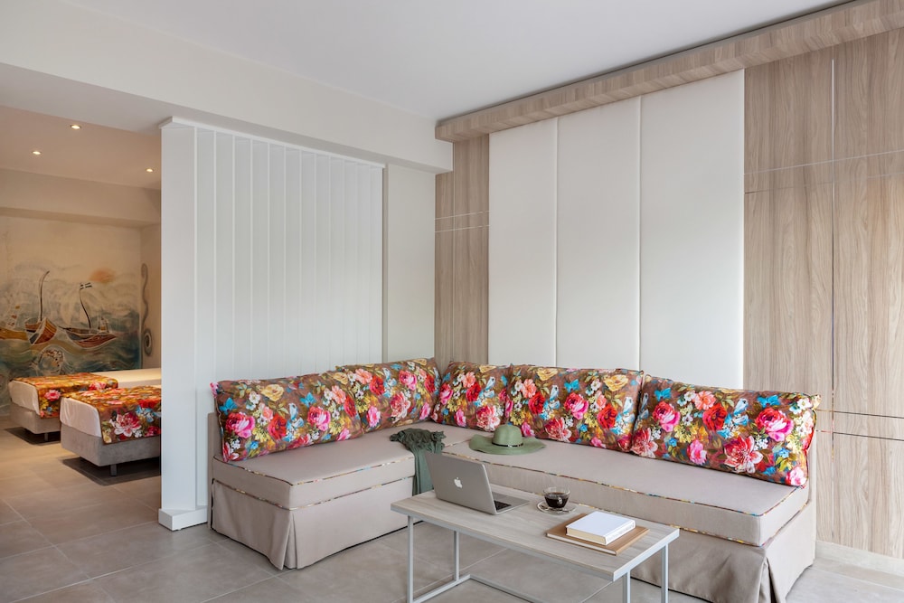 Family Suite photo 3