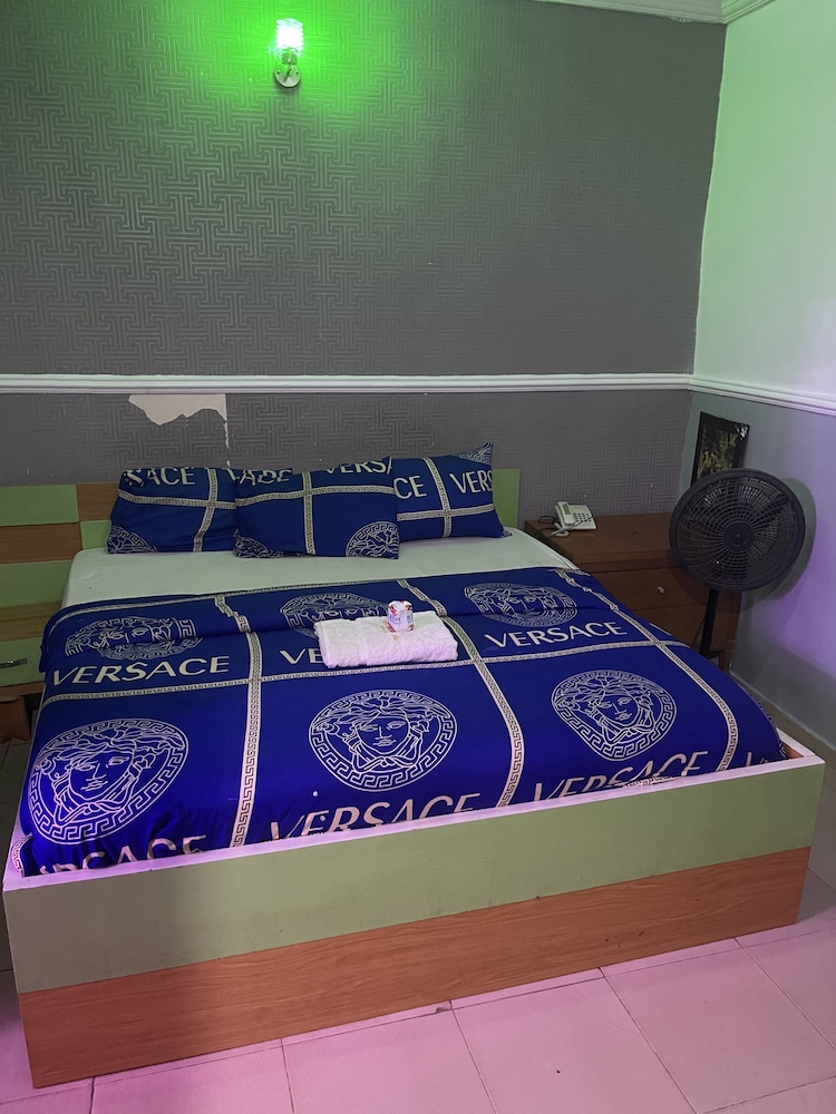 Comfort Room