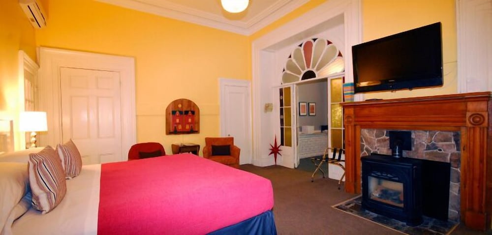 Ondaatje Room