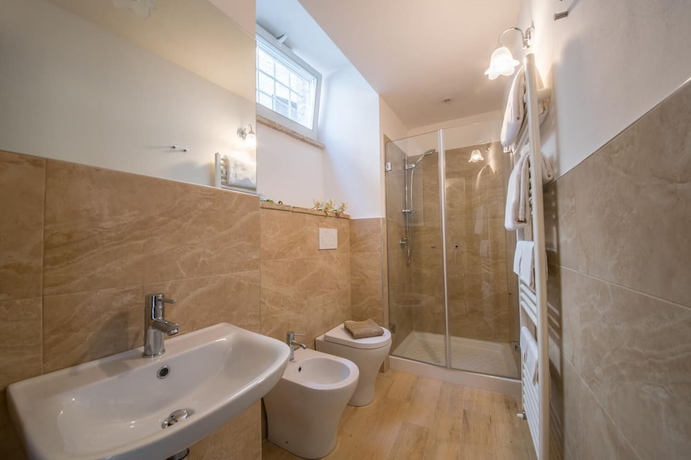 Luxury Apartment, 1 Bedroom photo 2