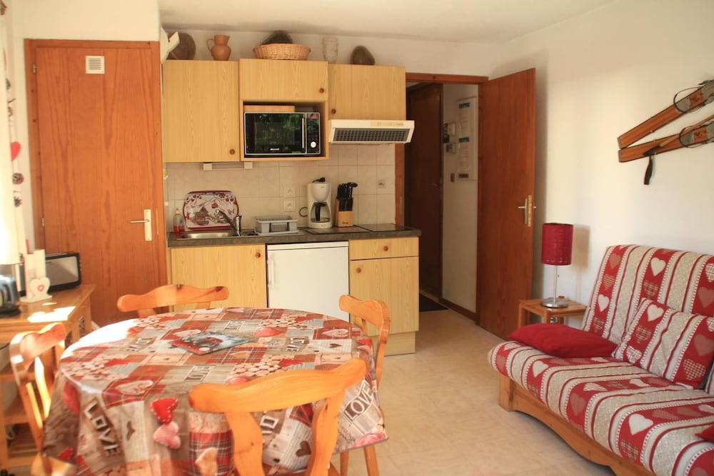 Apartment photo 1