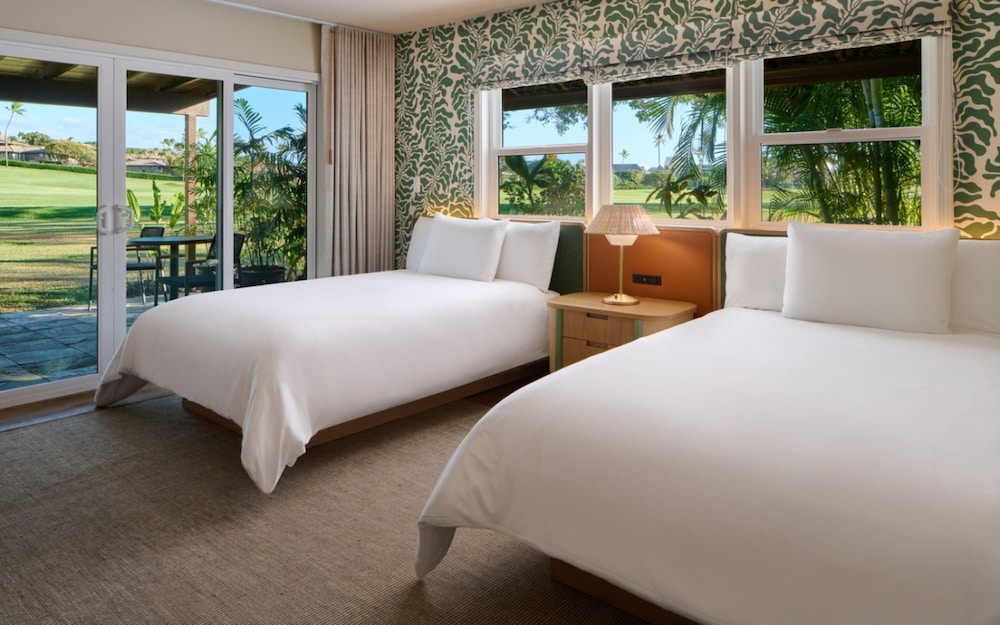 Royal Bungalow, 2 Double Beds (ADA)