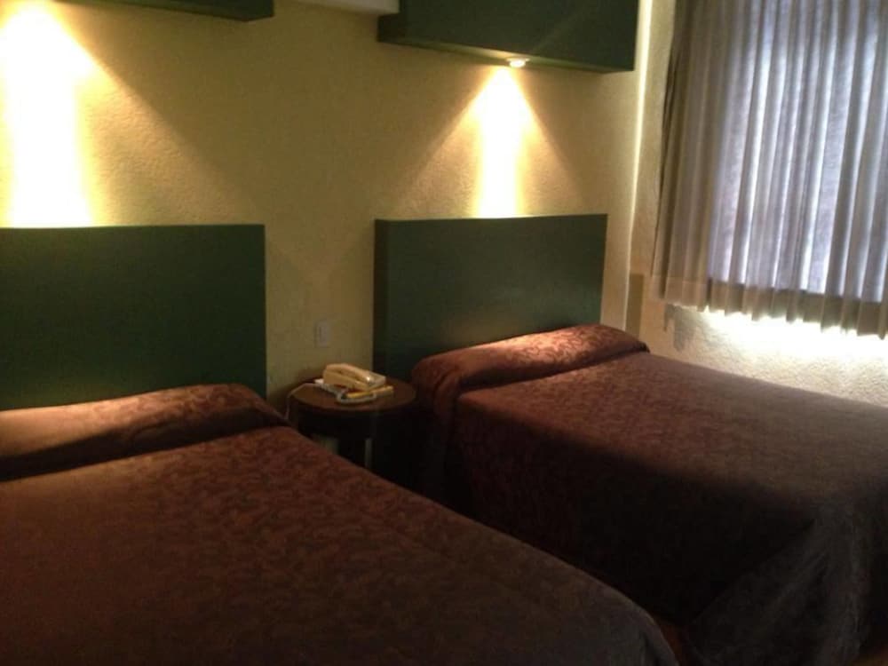 Double Room, 2 Double Beds photo 2
